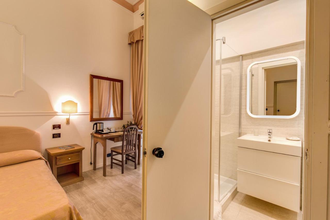 Hotel Martini Roma Rom bilde